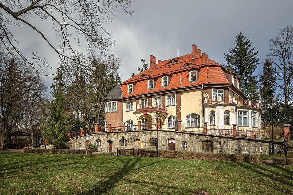 Ośrodek Szkoleniowo Wypoczynkowy Pałacyk