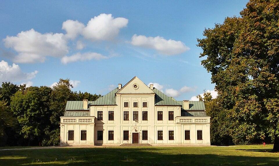 Pałac Łopuskich