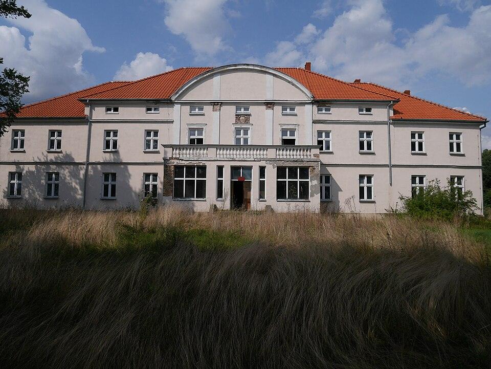 Pałac w Kotuniu